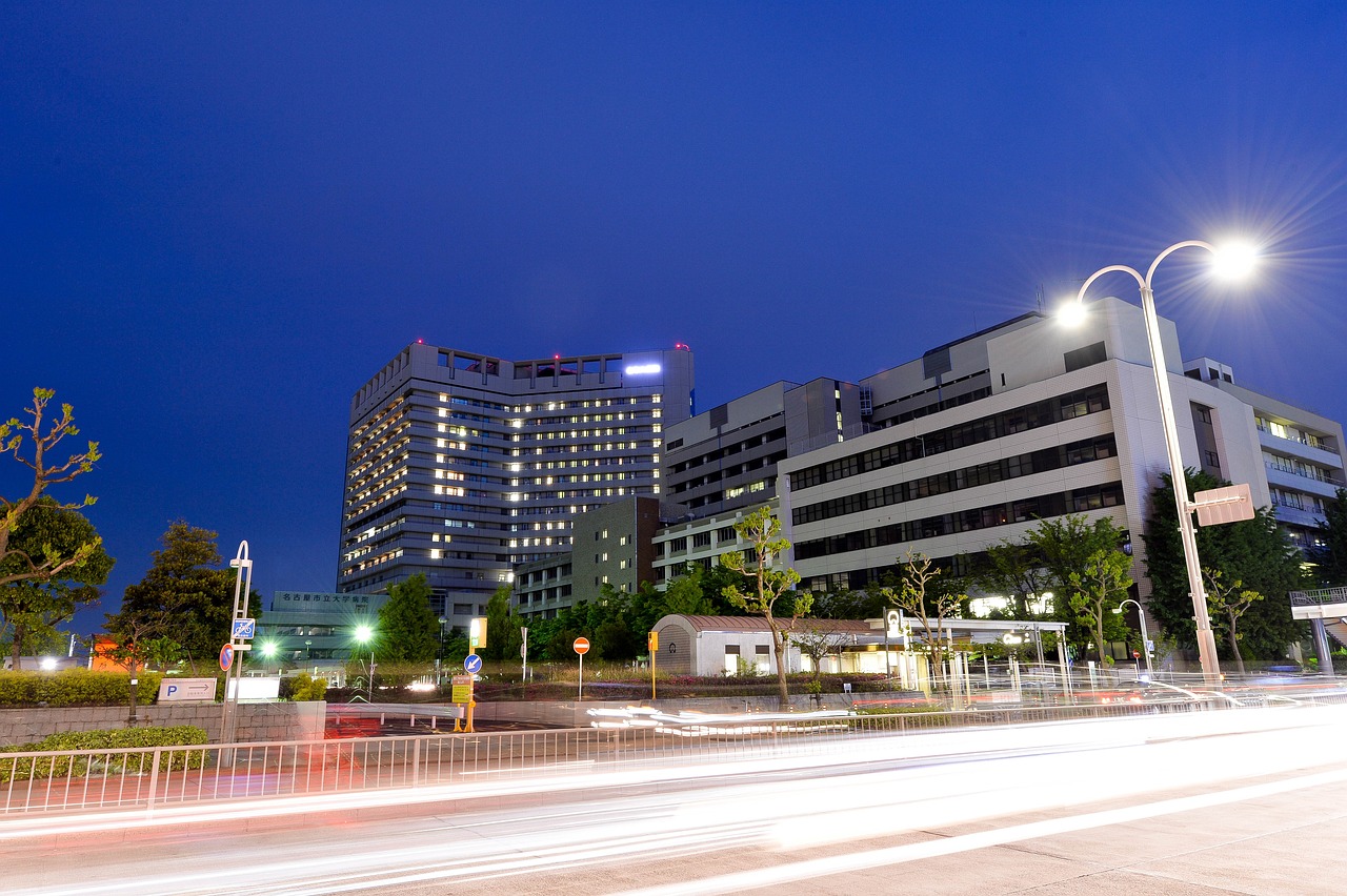 night view, night, hospital-767852.jpg